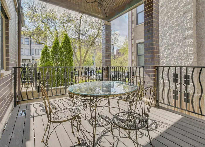 Дом отдыха Steps To & Beach! Multi-level Oakland Haven *